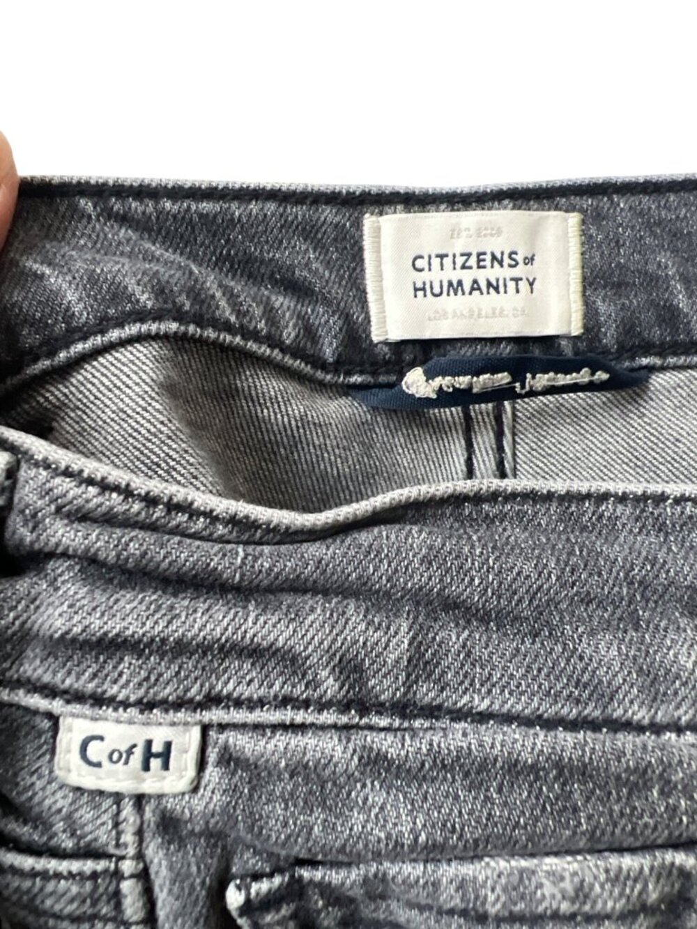 Citizens of Humanity Gray Raw Hem Daphne Crop Jeans - Picture 9 of 11